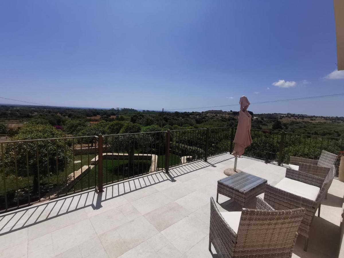 Fiore Di Vendicari B&B - Sicilian Charme, Lemon Grove And Sea 诺托 外观 照片