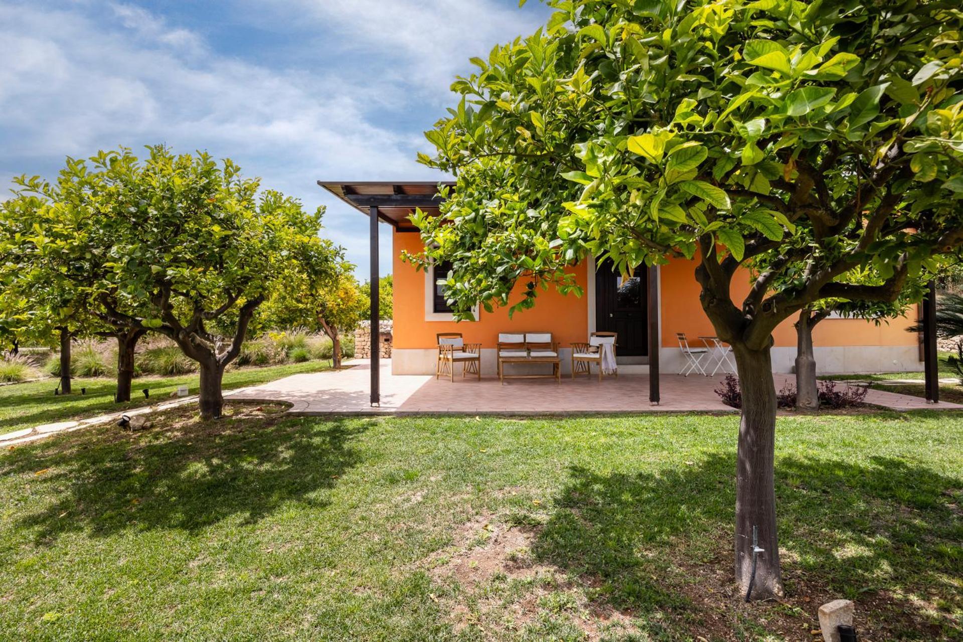 Fiore Di Vendicari B&B - Sicilian Charme, Lemon Grove And Sea 诺托 外观 照片