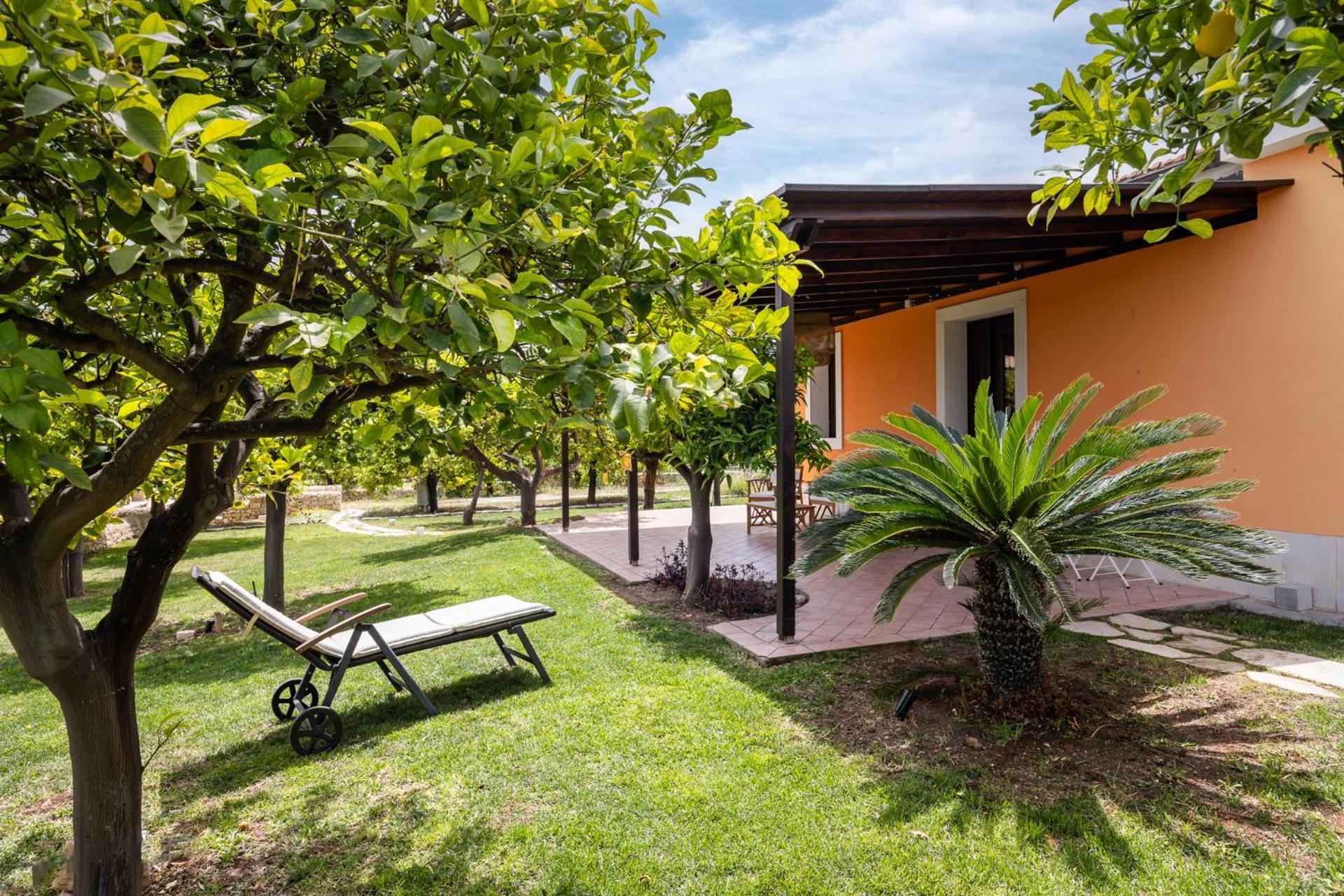 Fiore Di Vendicari B&B - Sicilian Charme, Lemon Grove And Sea 诺托 外观 照片
